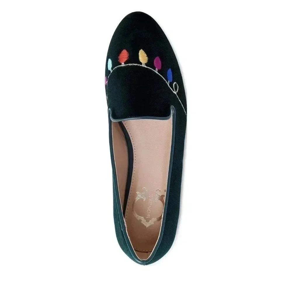 C. Wonder Women's Holiday Smoking Flats